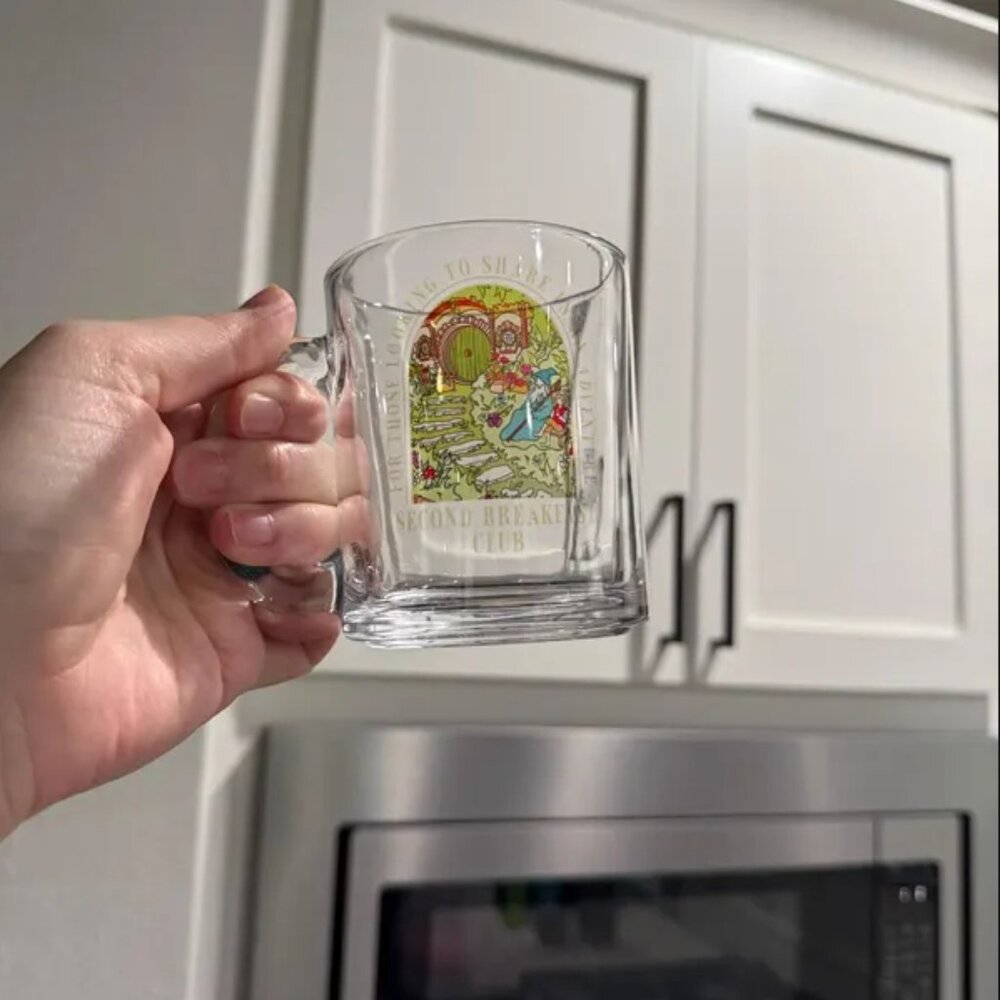 Glass cup